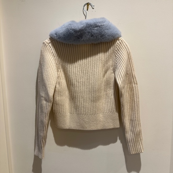 Zara Faux-Fur Neck Ribbed button up long sleeve size small - Picture 4 of 5